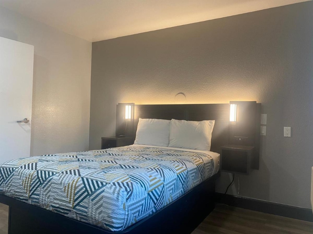 Motel 6-San Bernardino, CA - South Image 15