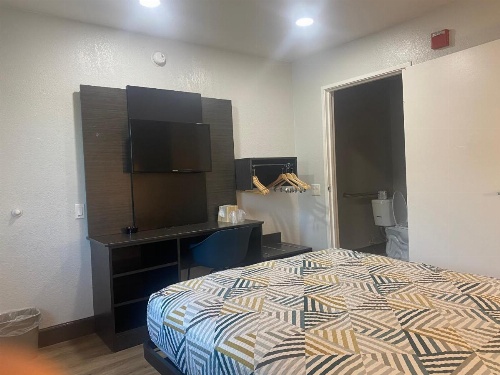 Motel 6-San Bernardino, CA - South image 17