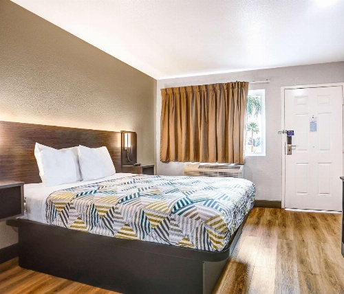 Motel 6-San Bernardino, CA - South image 34