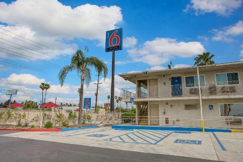 Motel 6-San Bernardino, CA - South image 45