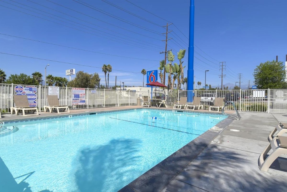 Motel 6-San Bernardino, CA - South Image 6